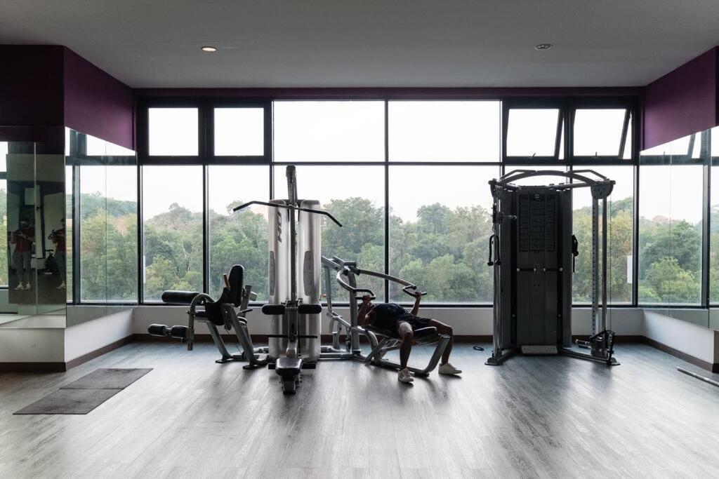 Conezion Residence Putrajaya 3BR6Pax IOI City Mall Esterno foto