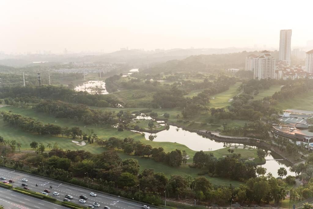 Conezion Residence Putrajaya 3BR6Pax IOI City Mall Esterno foto